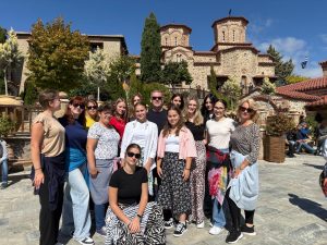 Read more about the article Edukacja ze smakiem słońca i morza – praktyki w Grecji